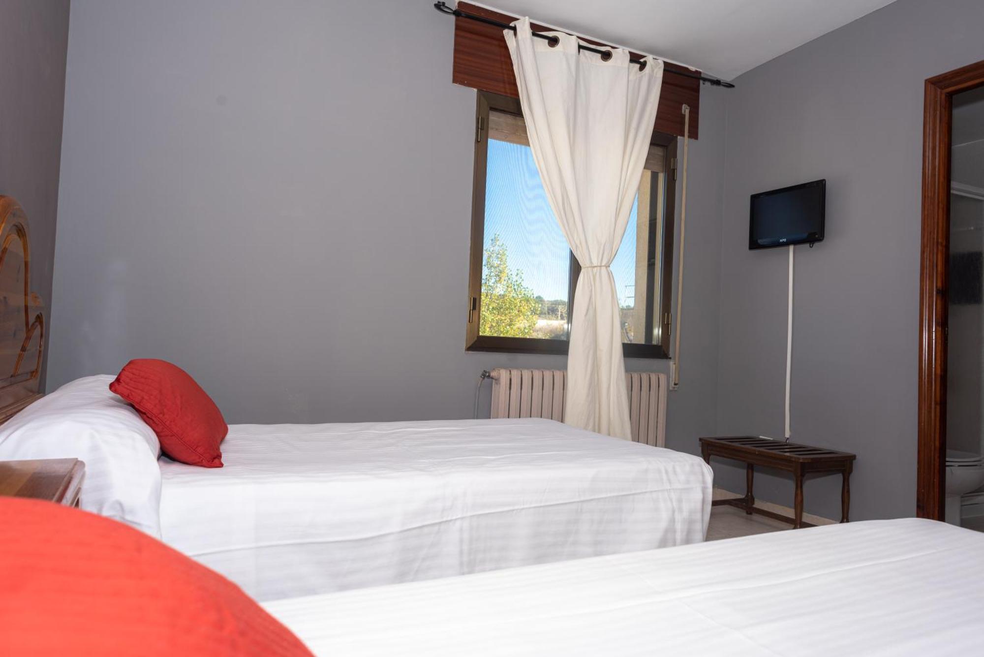 Hostal Venta De Valcorba Soria Eksteriør bilde
