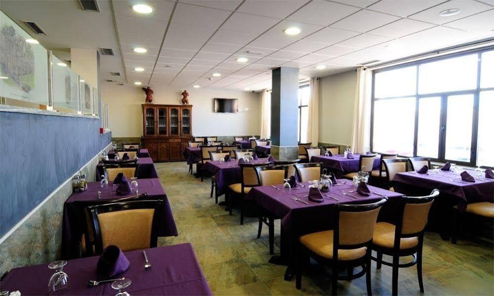 Hostal Venta De Valcorba Soria Eksteriør bilde