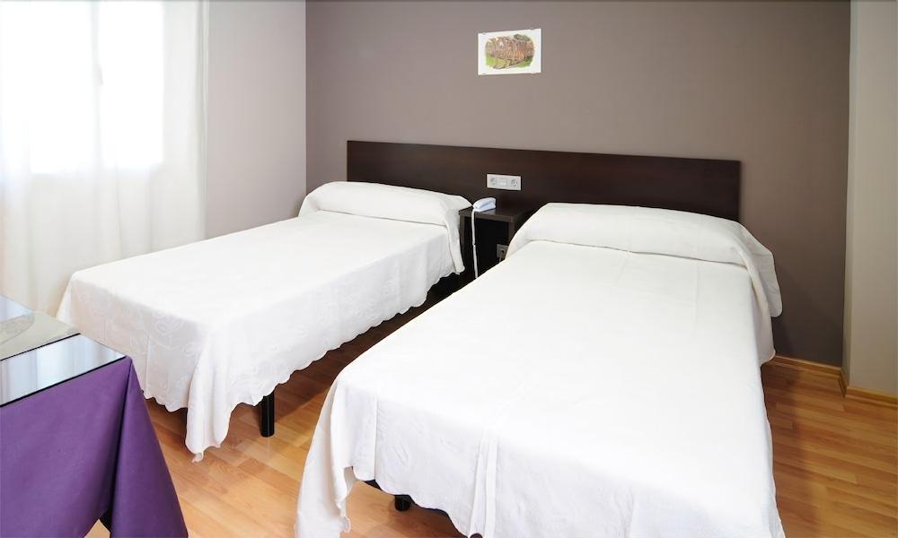 Hostal Venta De Valcorba Soria Eksteriør bilde